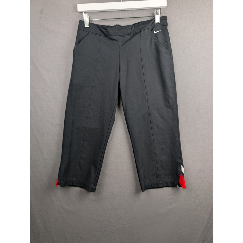 Nike Womens Black Capri Athletic Pants  Size Small‎